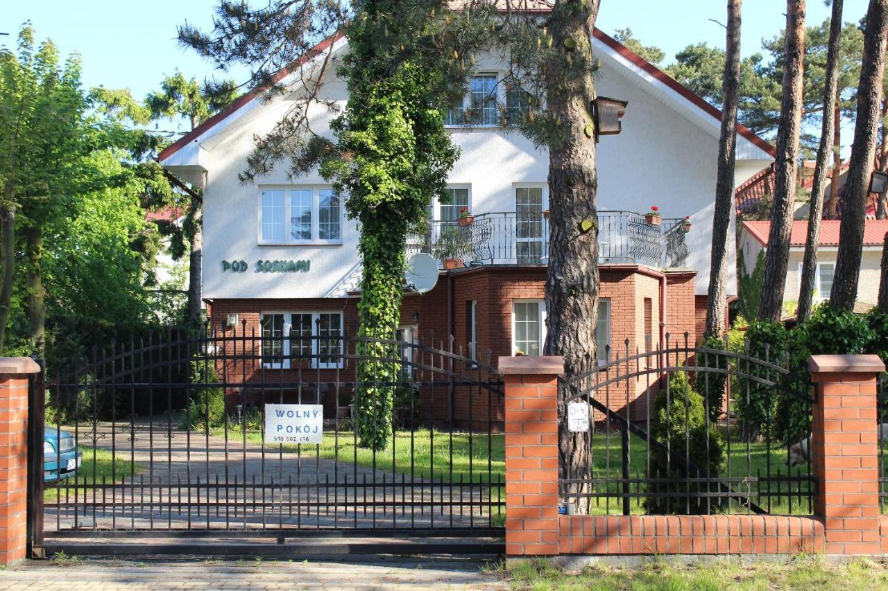 Dom Pod Sosnami Bed & Breakfast Mielno  Exterior photo